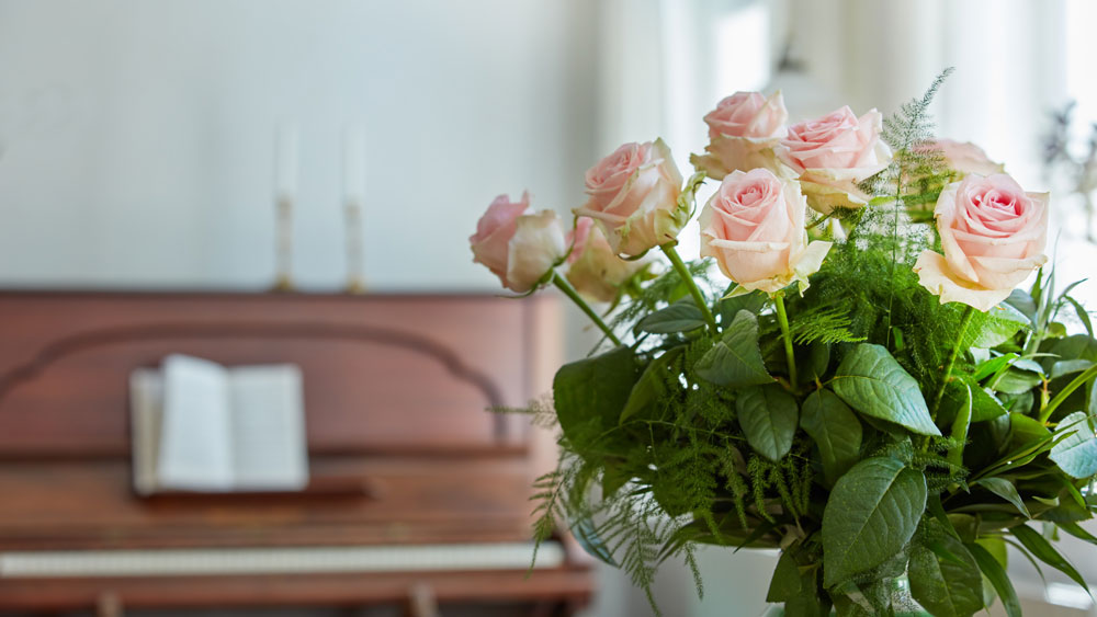 Youniquely Arranged event flower
